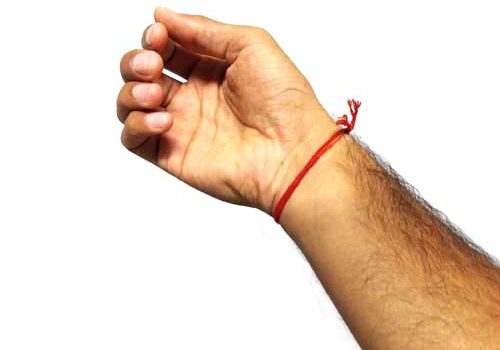 Astrological Rules for tying Raksha Sutra or Kalava