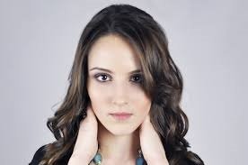 Read more about the article Lifestyle Hacks: How to make your hair black forever